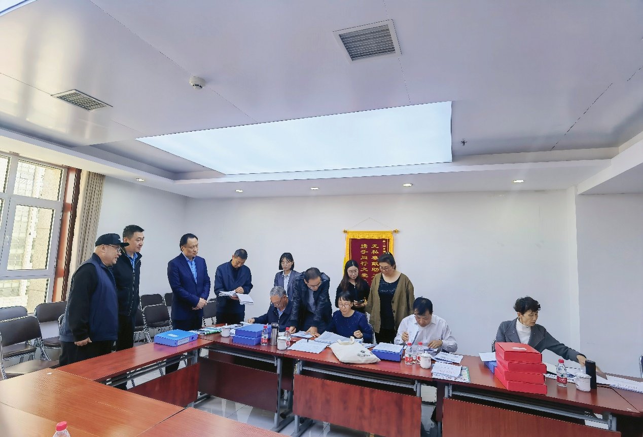 澳门新濠娱乐继... 同题参见